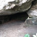 日蓮洞穴 / Nichiren Cave